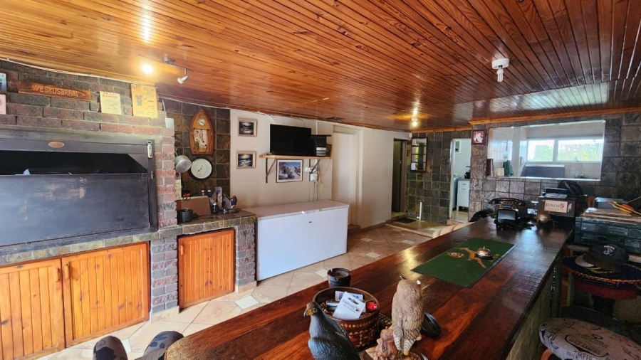 5 Bedroom Property for Sale in Vredenburg Western Cape